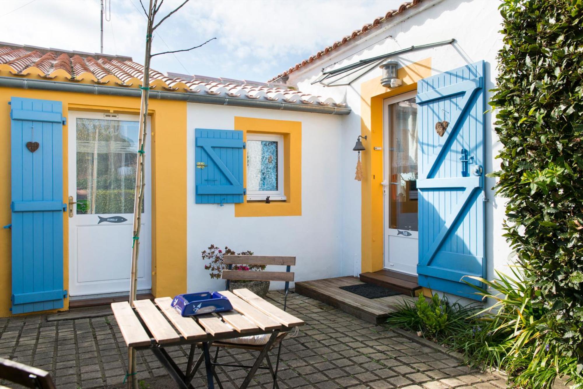 Les Yeux Bleus Bed & Breakfast Noirmoutier-en-l'Ile Kültér fotó